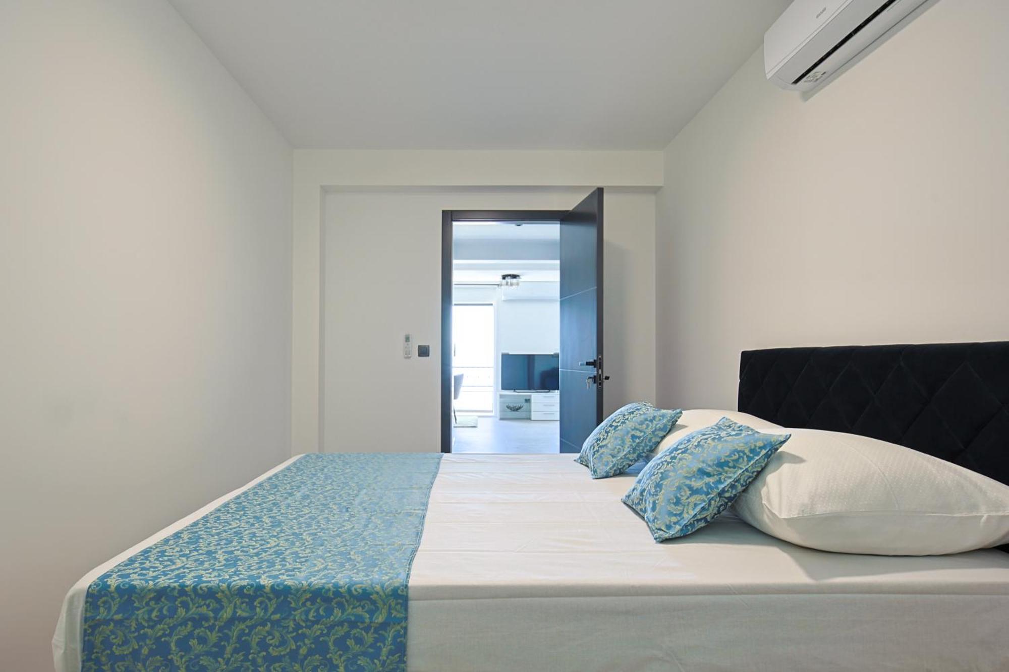 La Storia Apartments Makarska Exterior photo