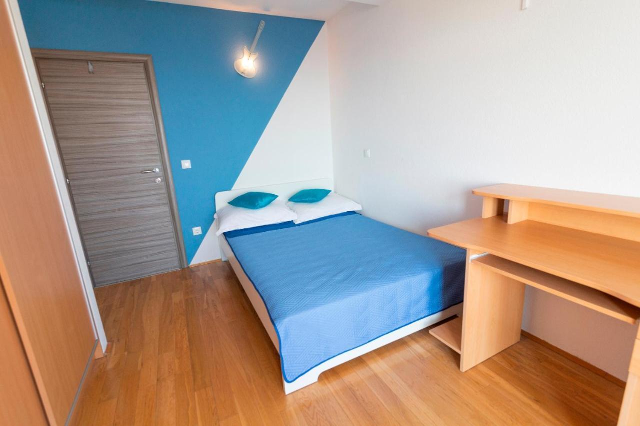 La Storia Apartments Makarska Exterior photo